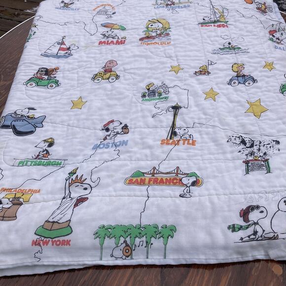 66" x 86" Rare Peanuts Snoopy Allover Print Quilted Vintage United State Map - Picture 1 of 5